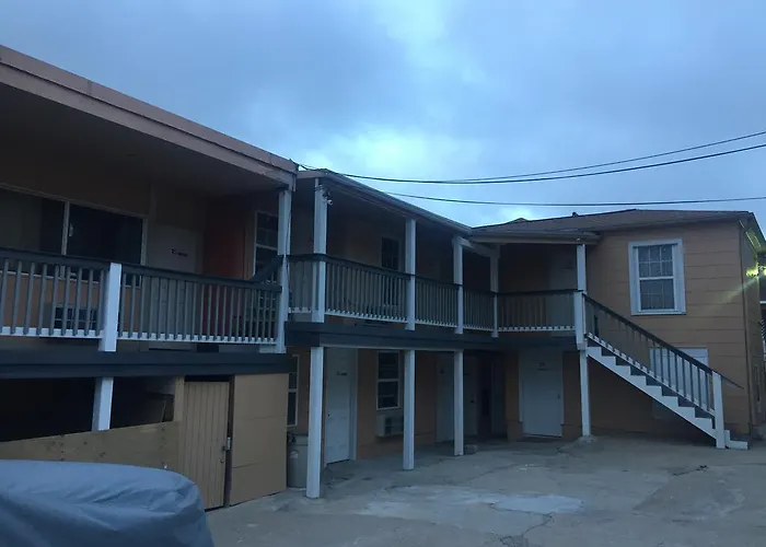 Surf And Apartments